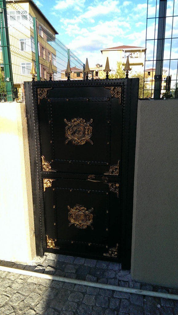 Bahçe Giriş Kapısı Model 011